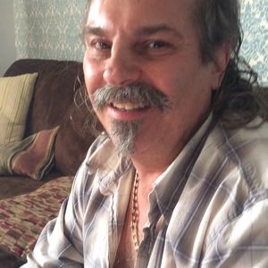 Meet your Posher, Raymond